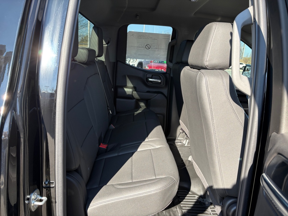 1GTRUAEK6SZ166226 2025 GMC Sierra 1500 4WD Double Cab Standard Box Pro