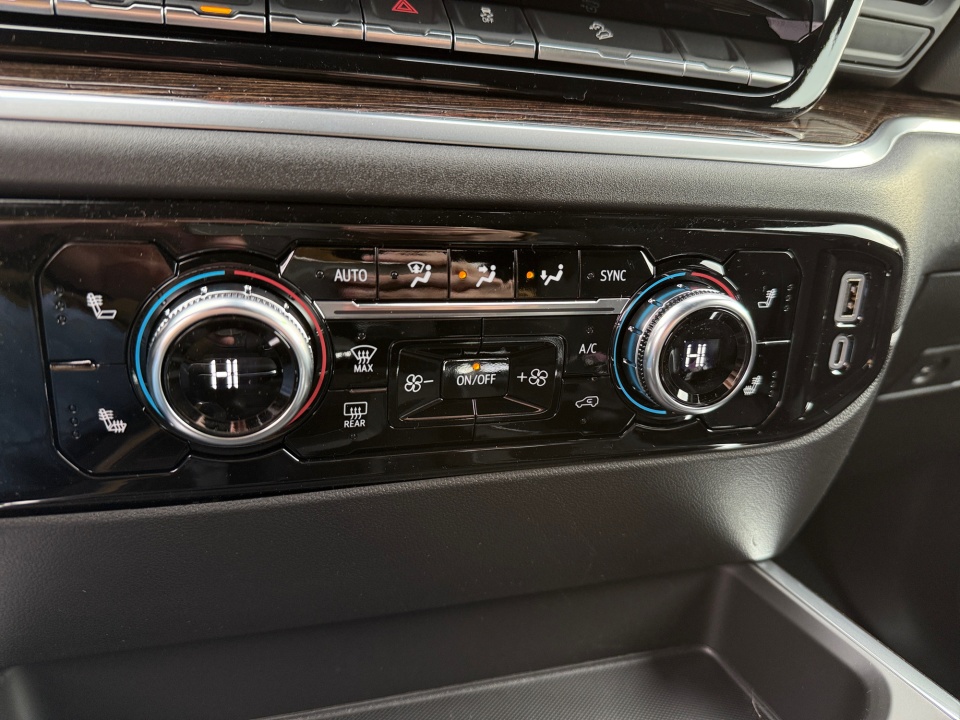 1GTUUCED3TZ251503 2026 GMC Sierra 1500 Crew Cab, Short Bed, Elevation, 4WD