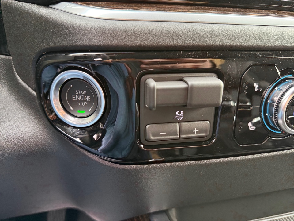 1GTUUCED3TZ251503 2026 GMC Sierra 1500 Crew Cab, Short Bed, Elevation, 4WD