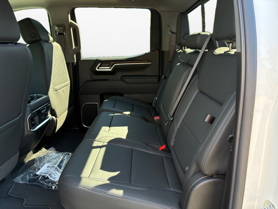 1GTUUDED1TZ481515 2026 GMC Sierra 1500 SLT