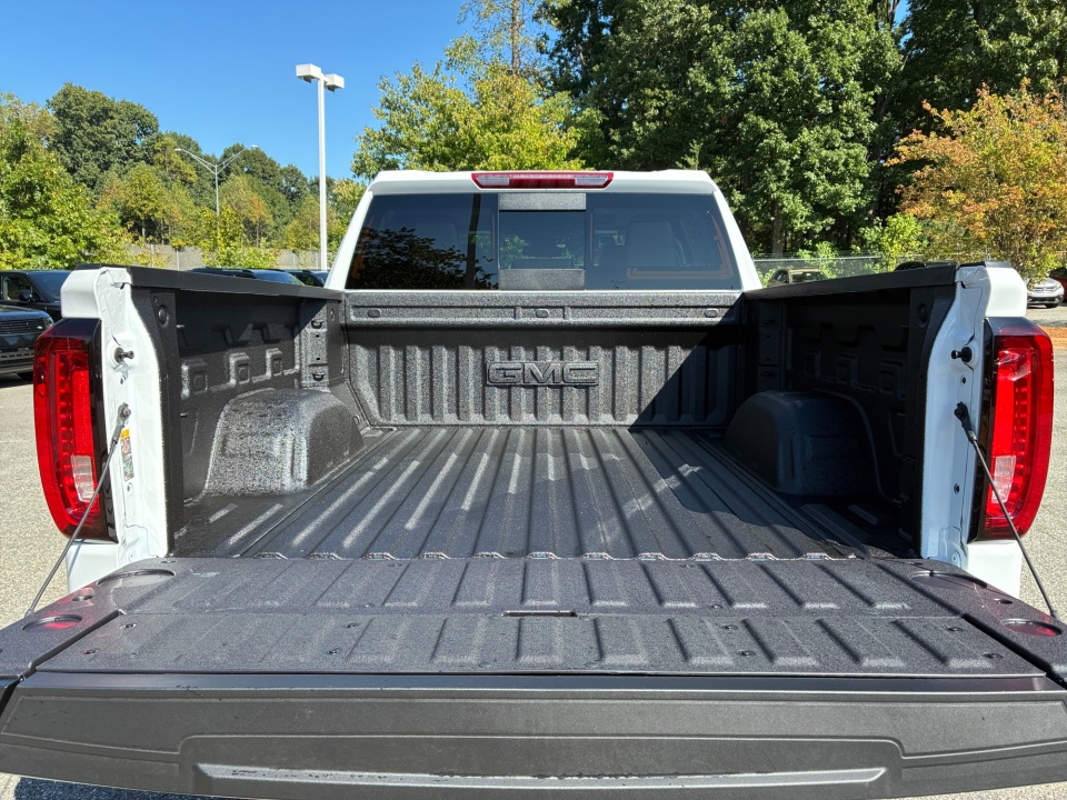 1GTUUDED1TZ481515 2026 GMC Sierra 1500 SLT