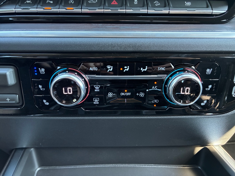 1GTUUDED1TZ481515 2026 GMC Sierra 1500 SLT