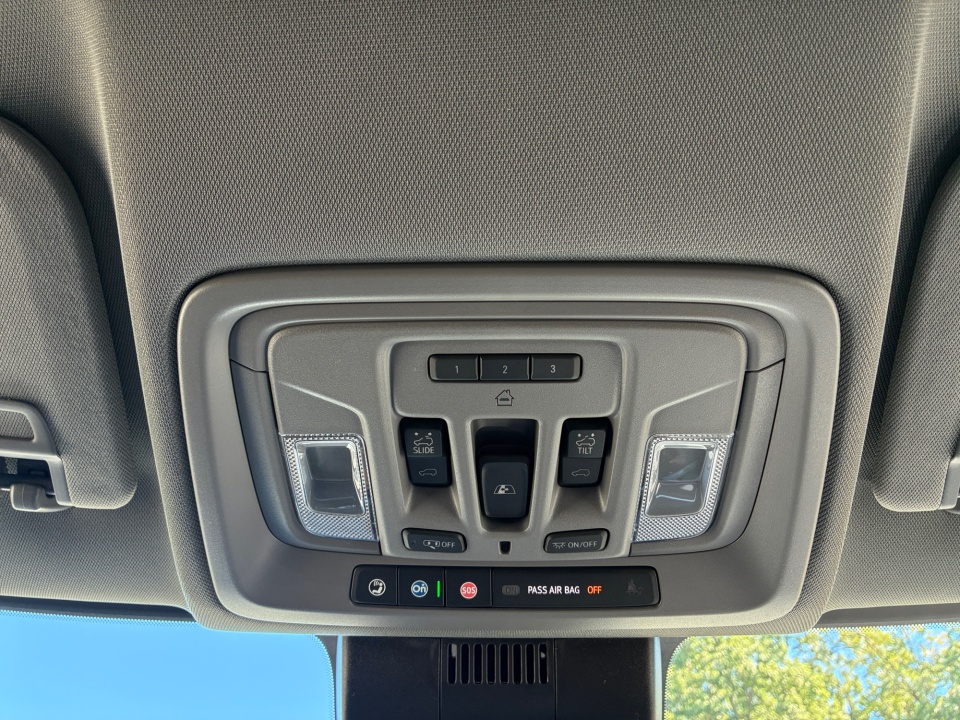1GTUUDED1TZ481515 2026 GMC Sierra 1500 SLT