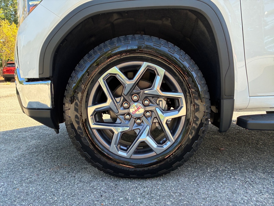 1GTUUDED1TZ481515 2026 GMC Sierra 1500 SLT