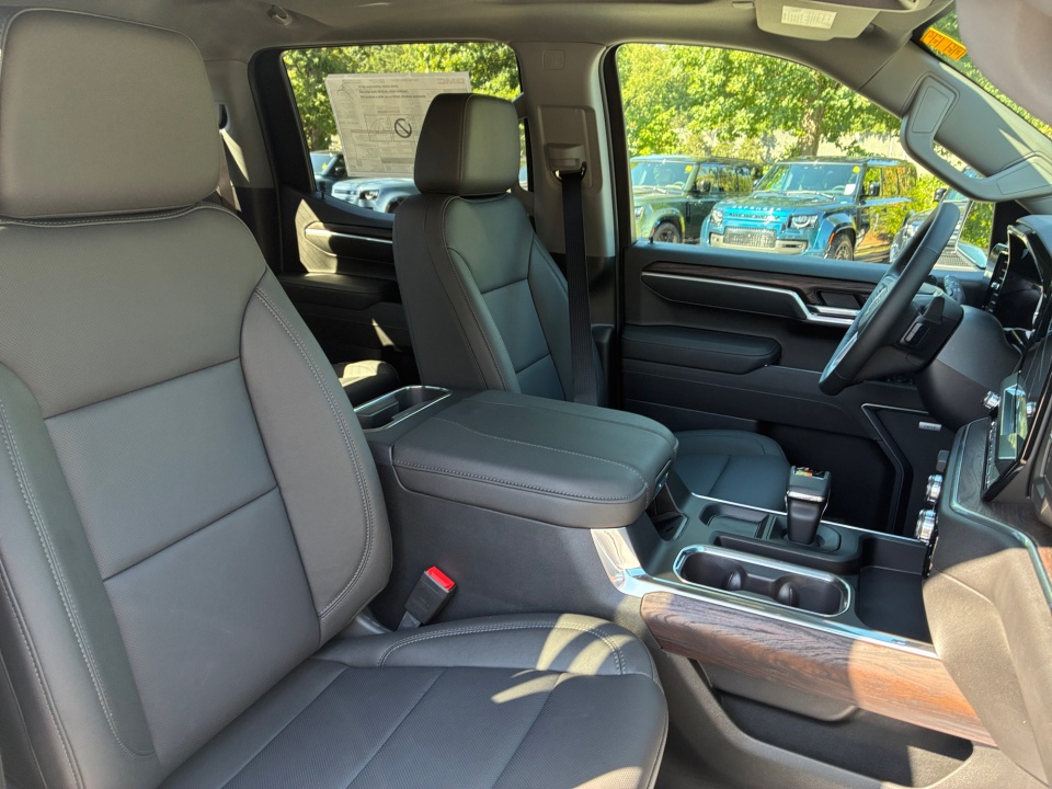 1GTUUDED1TZ481515 2026 GMC Sierra 1500 SLT