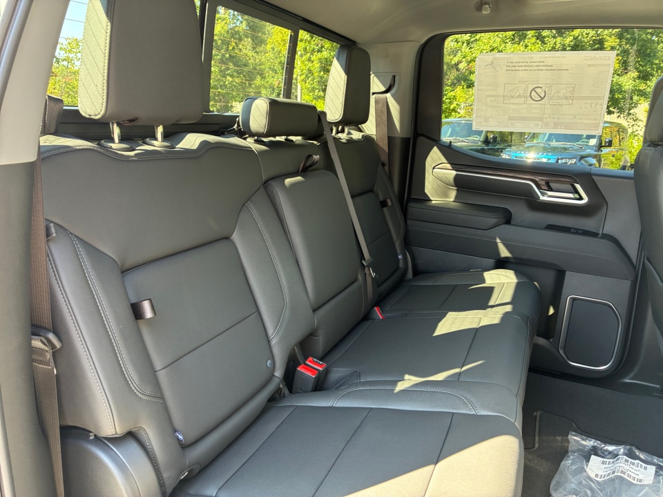 1GTUUDED1TZ481515 2026 GMC Sierra 1500 SLT