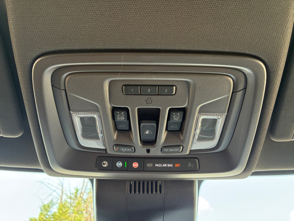 1GTUUDED2TZ406810 2026 GMC Sierra 1500 SLT
