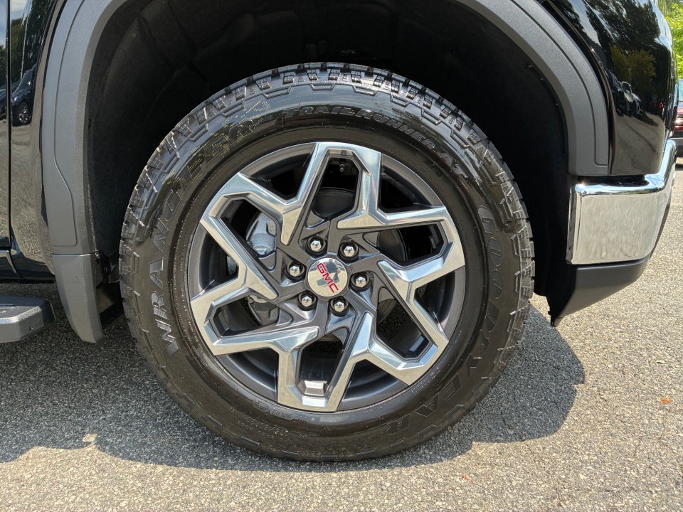 1GTUUDED2TZ406810 2026 GMC Sierra 1500 SLT
