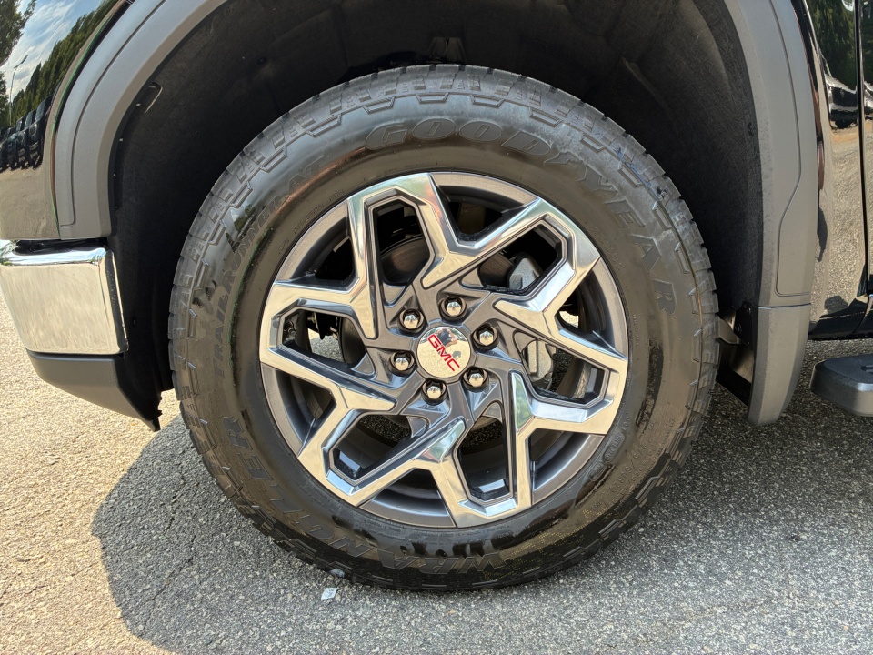 1GTUUDED2TZ406810 2026 GMC Sierra 1500 SLT