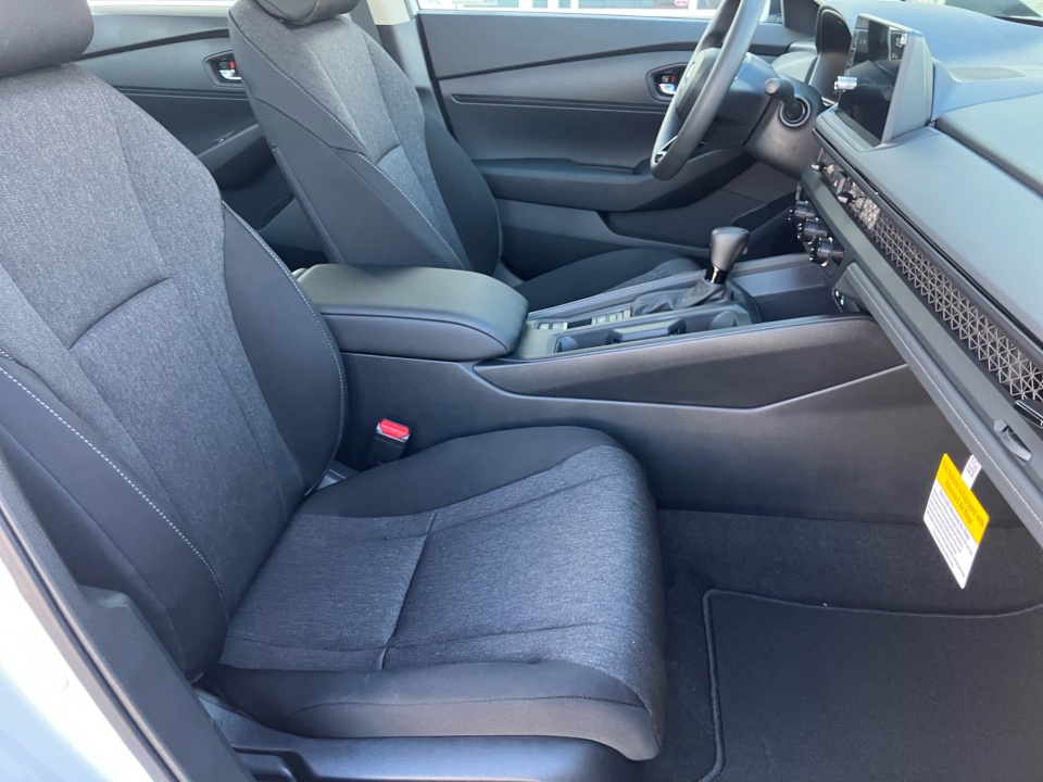 1HGCY1F25TA006736 2026 Honda Accord Sedan LX