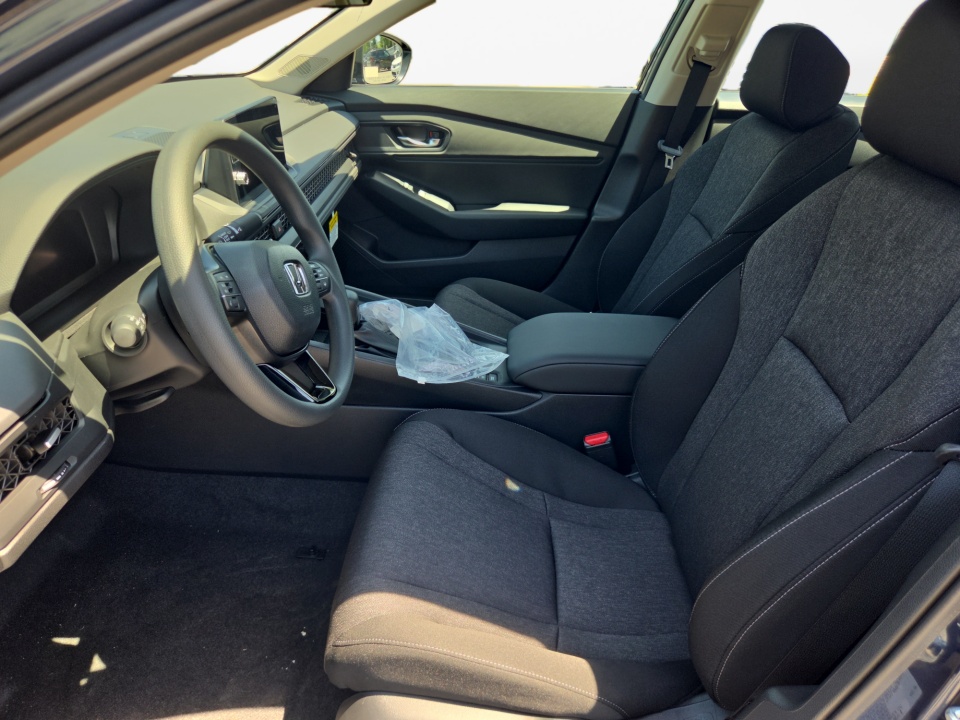 1HGCY1F44TA033315 2026 Honda Accord Sedan SE