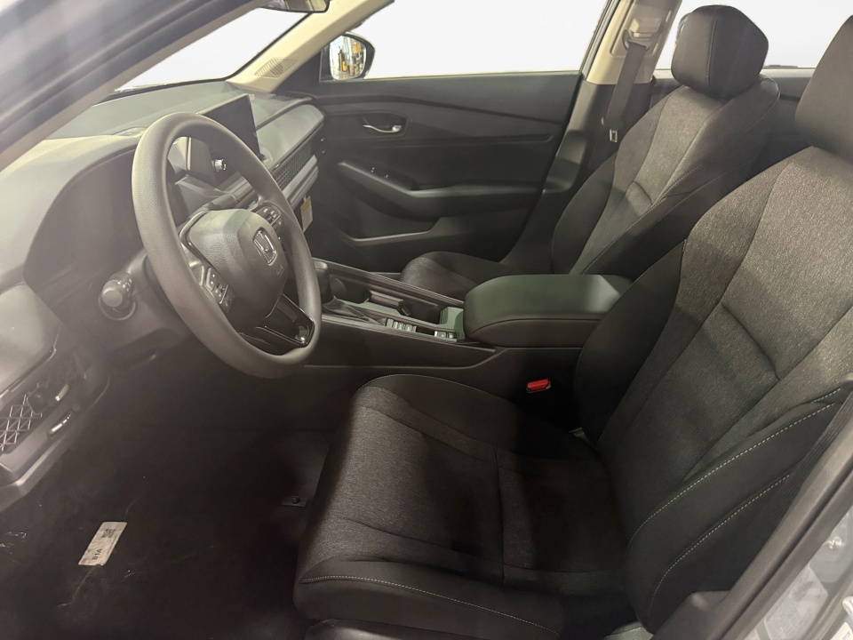 1HGCY1F49TA053818 2026 Honda Accord Sedan SE