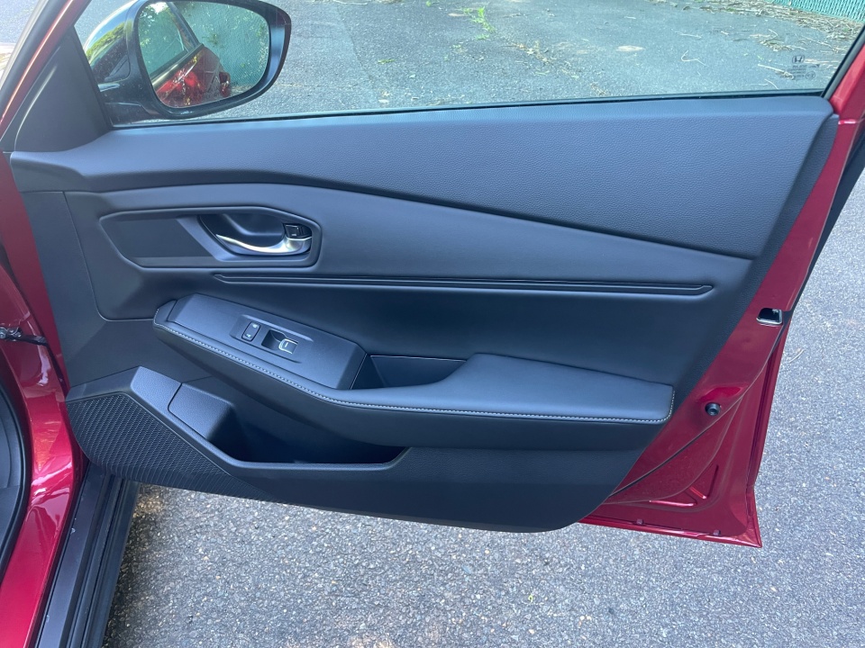 1HGCY2F56TA035937 2026 Honda Accord Hybrid Sport