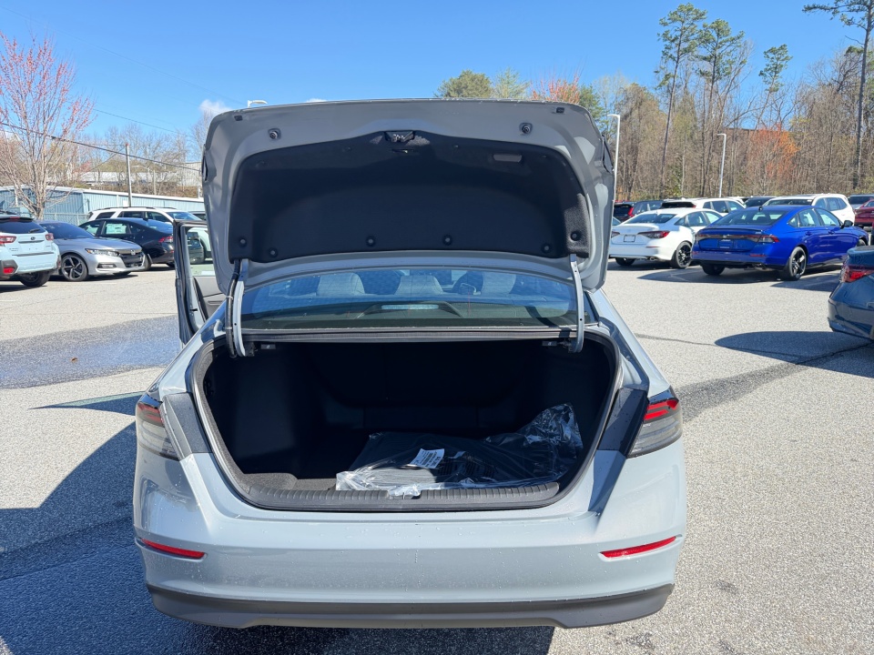 1HGCY2F5XTA003587 2026 Honda Accord Hybrid Sport