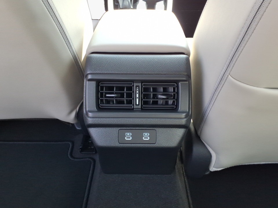 1HGCY2F61TA013885 2026 Honda Accord Hybrid EX-L