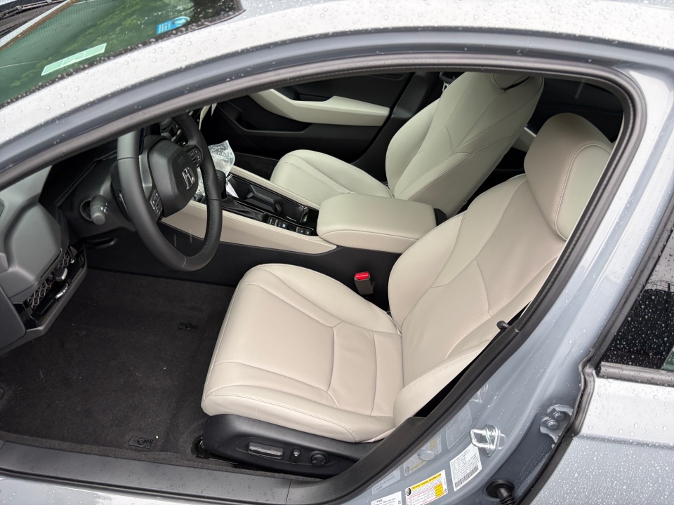 1HGCY2F61TA049463 2026 Honda Accord Hybrid EX-L