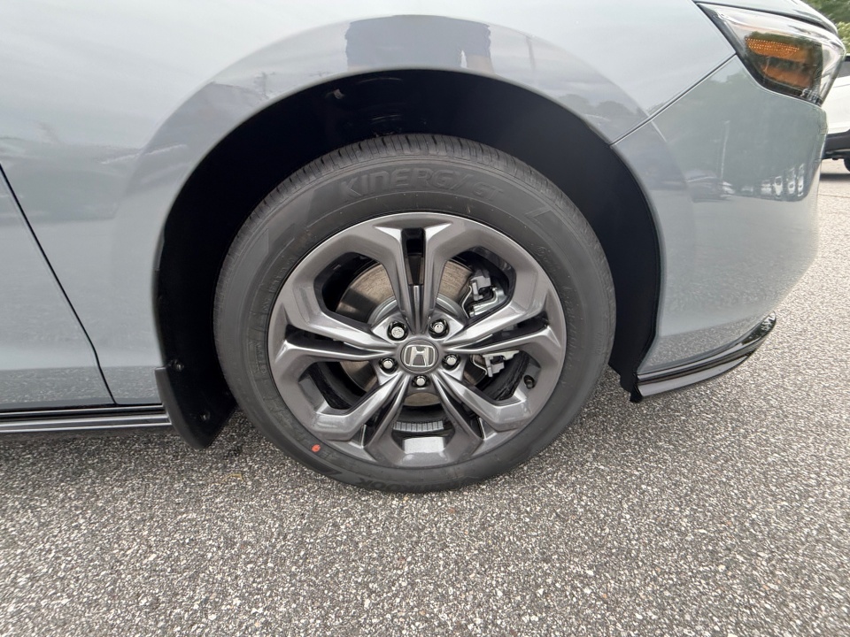 1HGCY2F64TA033970 2026 Honda Accord Hybrid EX-L