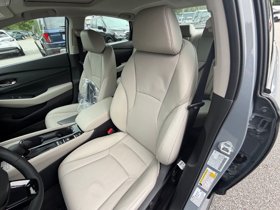 1HGCY2F64TA033970 2026 Honda Accord Hybrid EX-L