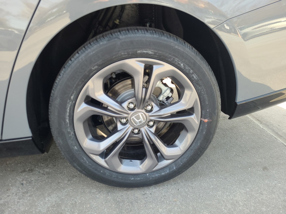 1HGCY2F66TA004843 2026 Honda Accord Hybrid EX-L