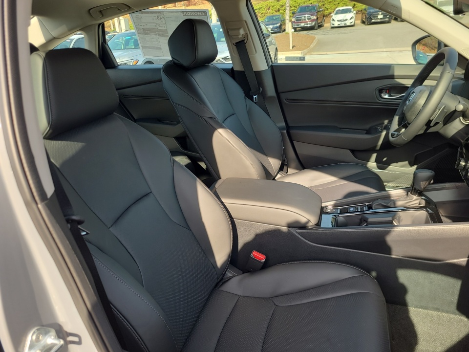 1HGCY2F66TA004843 2026 Honda Accord Hybrid EX-L