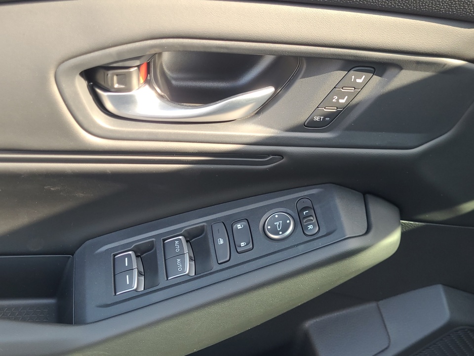 1HGCY2F66TA004843 2026 Honda Accord Hybrid EX-L