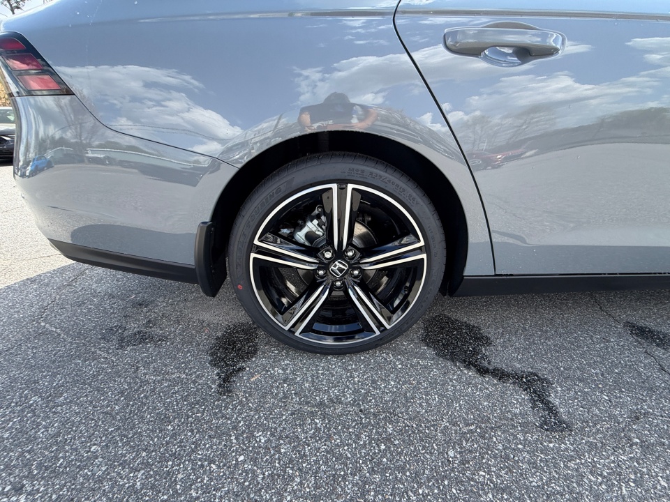 1HGCY2F68TA033972 2026 Honda Accord Hybrid EX-L