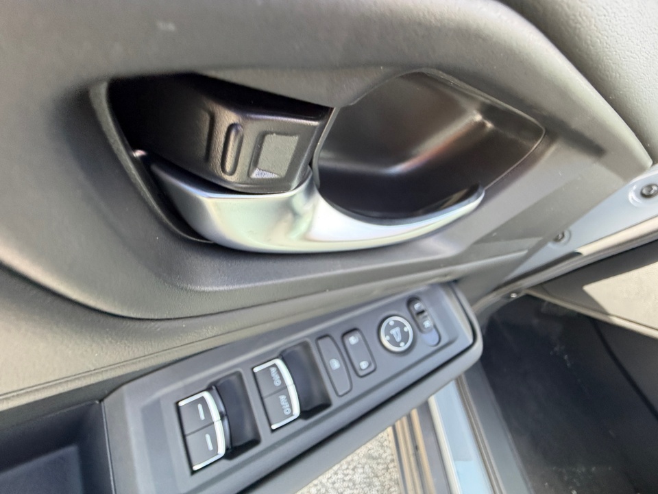 1HGCY2F68TA033972 2026 Honda Accord Hybrid EX-L