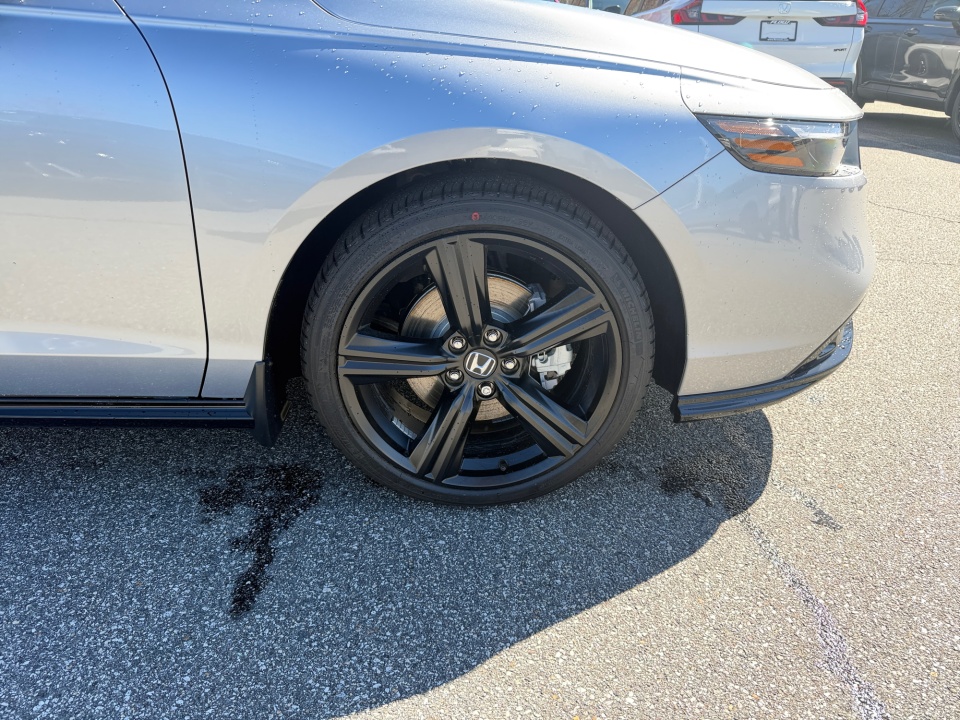 1HGCY2F71TA026676 2026 Honda Accord Hybrid Sport-L