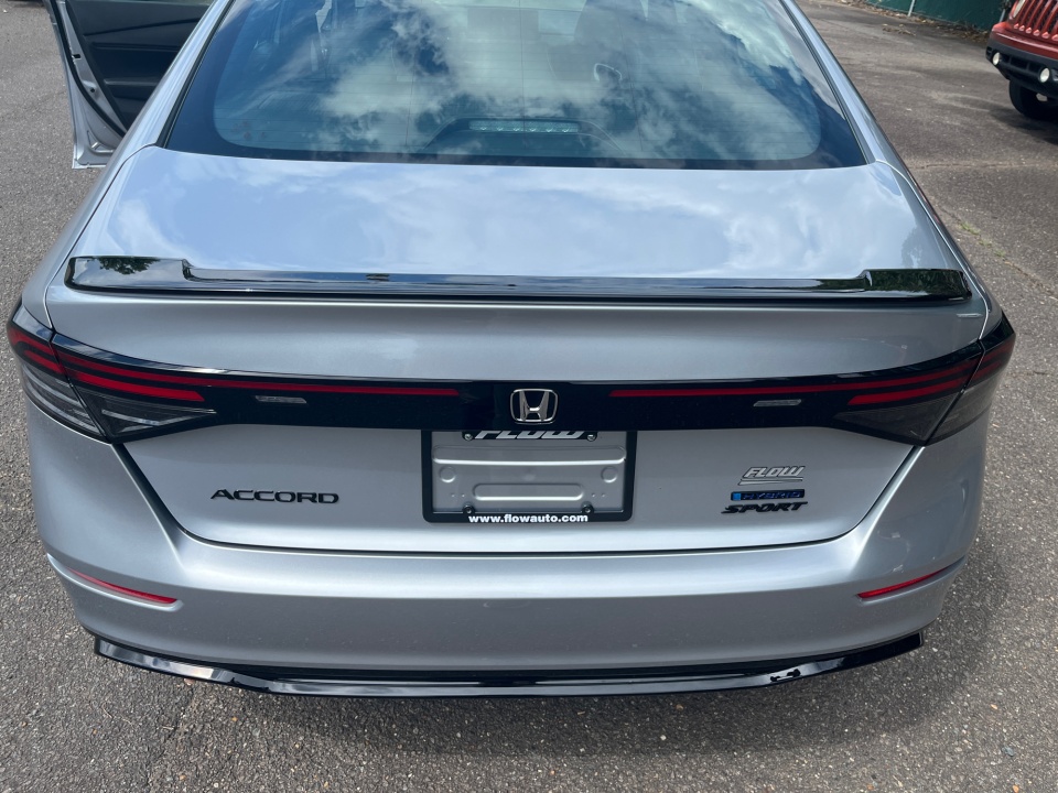 1HGCY2F72TA046600 2026 Honda Accord Hybrid Sport-L