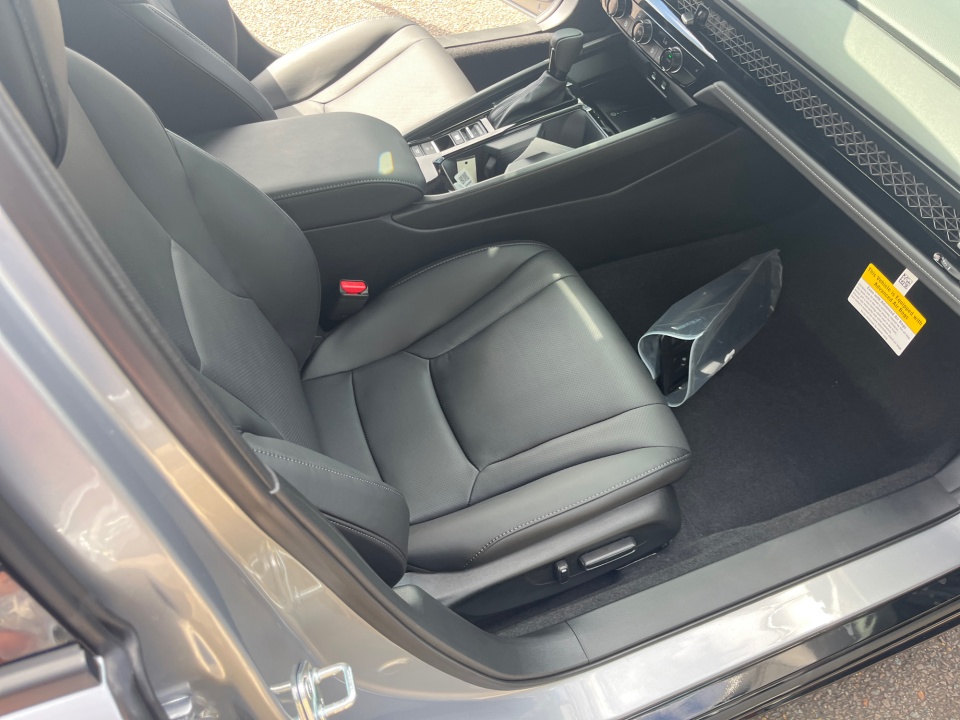 1HGCY2F72TA046600 2026 Honda Accord Hybrid Sport-L