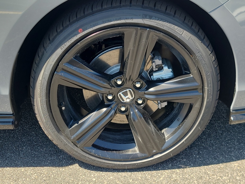 1HGCY2F76TA022574 2026 Honda Accord Hybrid Sport-L