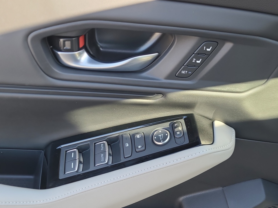 1HGCY2F82SA086781 2025 Honda Accord Hybrid Touring