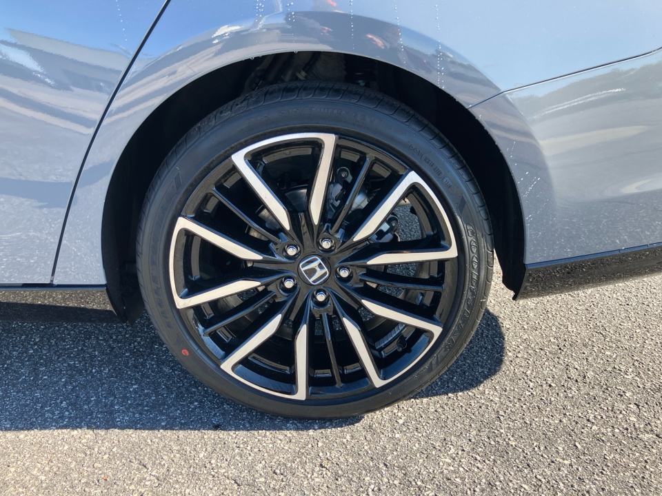 1HGCY2F85TA033316 2026 Honda Accord Hybrid Touring