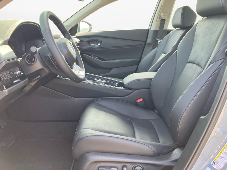 1HGCY2F87TA025783 2026 Honda Accord Hybrid Touring