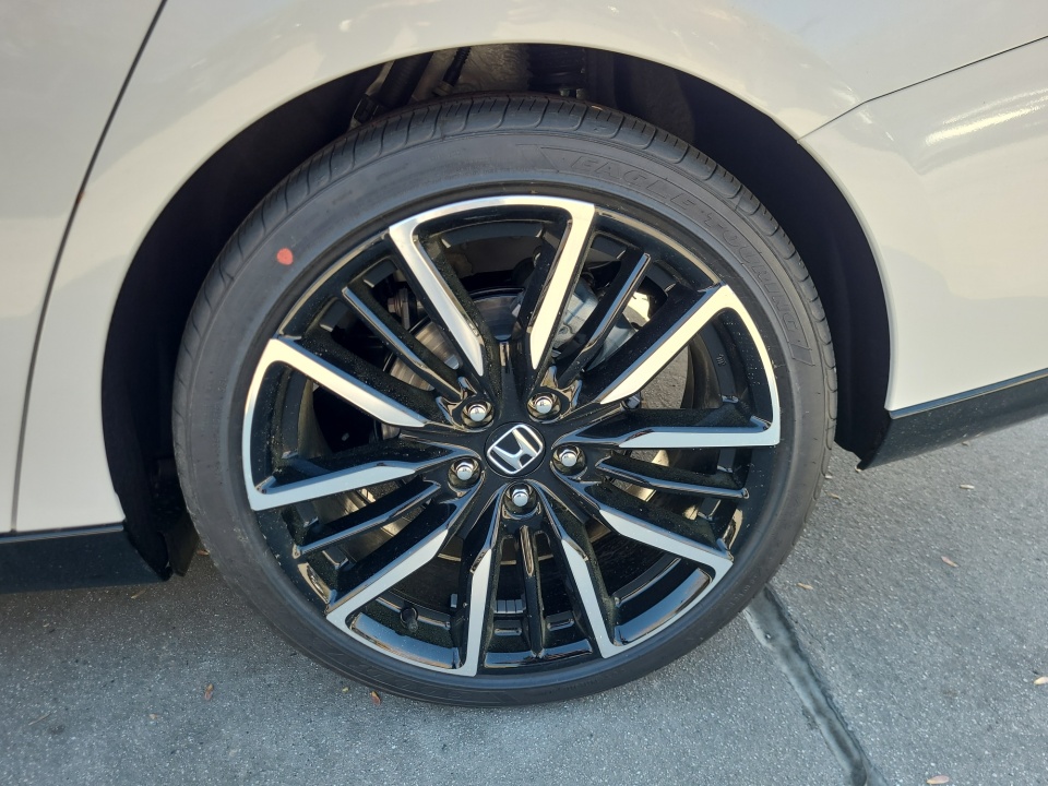 1HGCY2F87TA035469 2026 Honda Accord Hybrid Touring