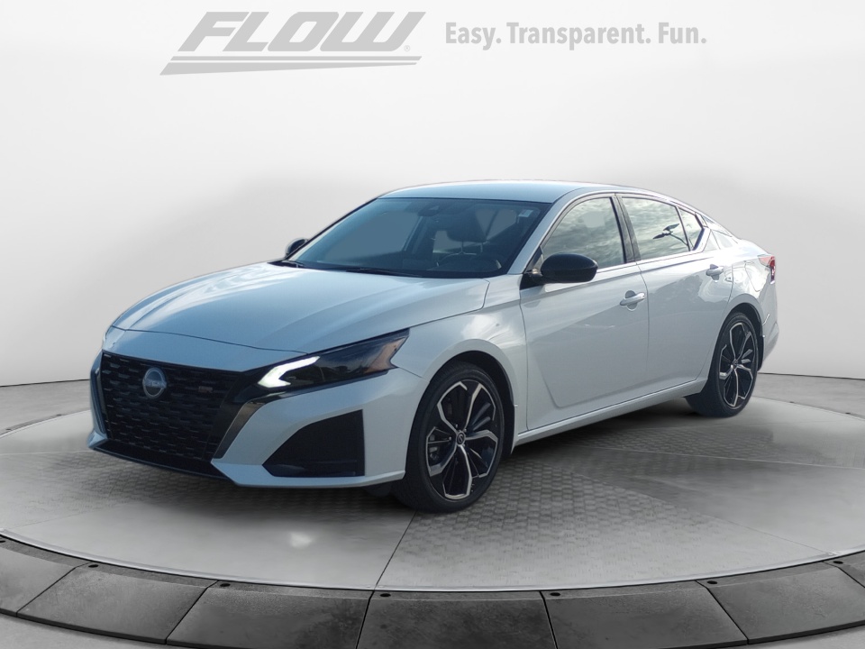 2025 Nissan Altima SR FWD