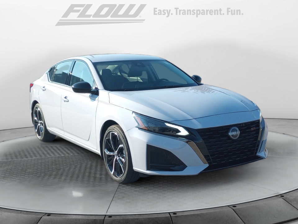 used 2025 Nissan Altima SR FWD