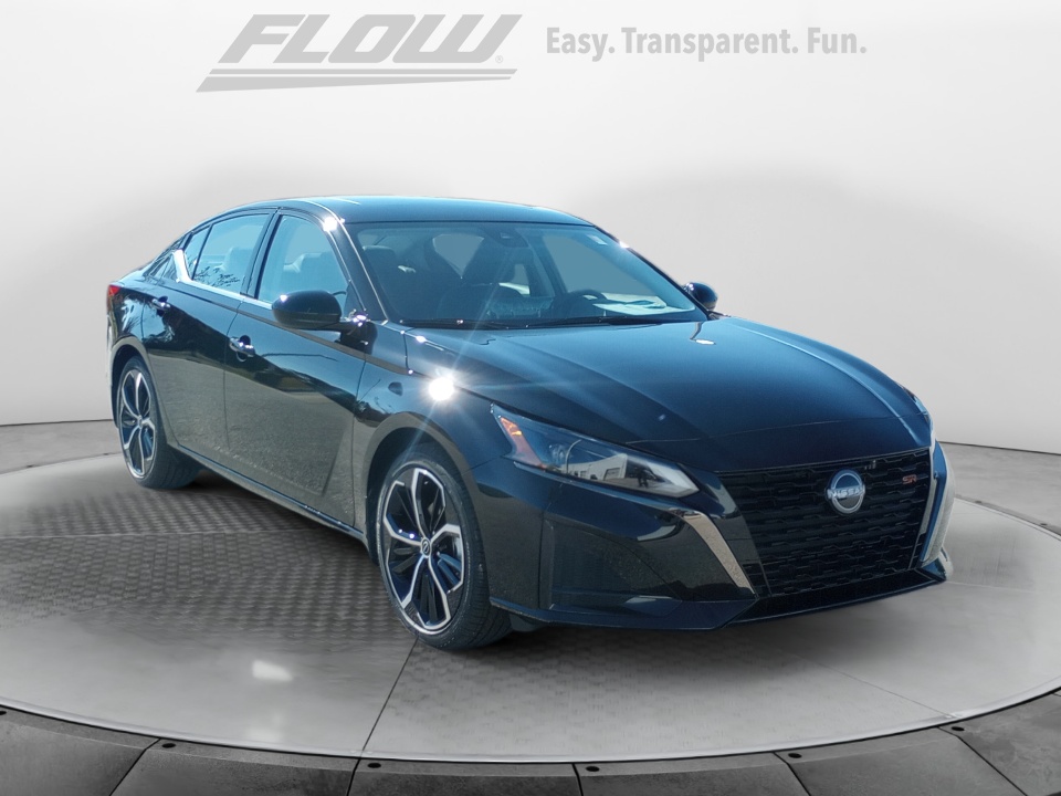 new 2025 Nissan Altima SR FWD