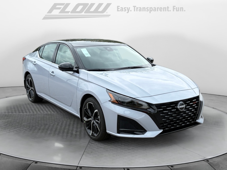 new 2026 Nissan Altima SR FWD