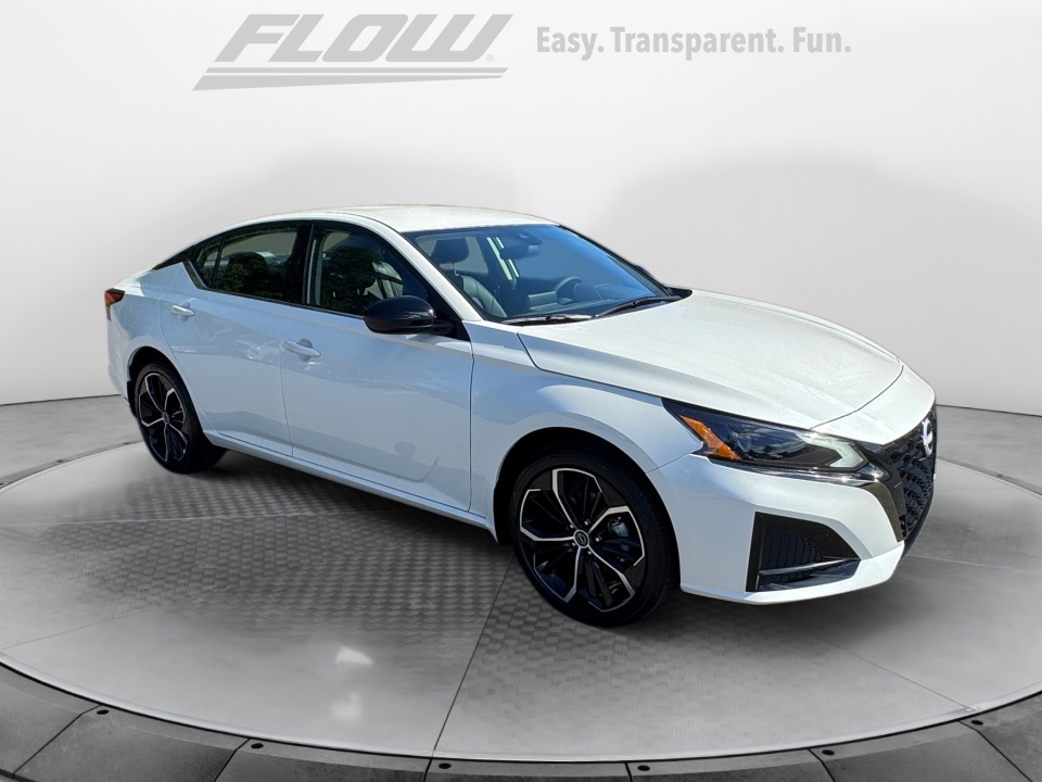 used 2025 Nissan Altima SR AWD