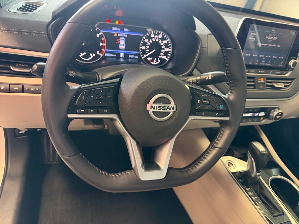 Used 2020 Nissan Altima Sedan