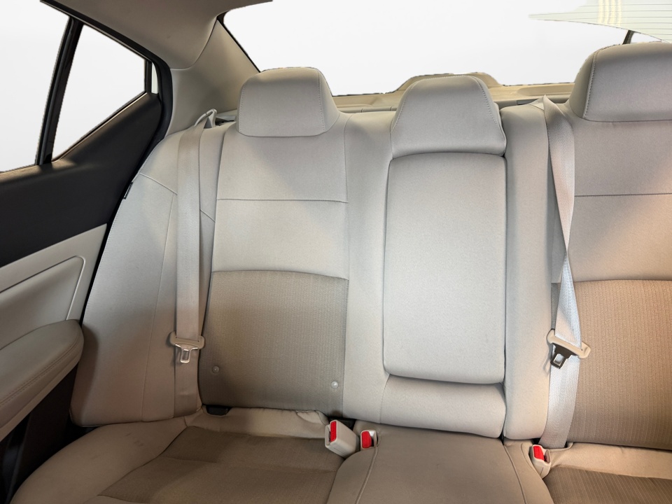 Used 2020 Nissan Altima Sedan
