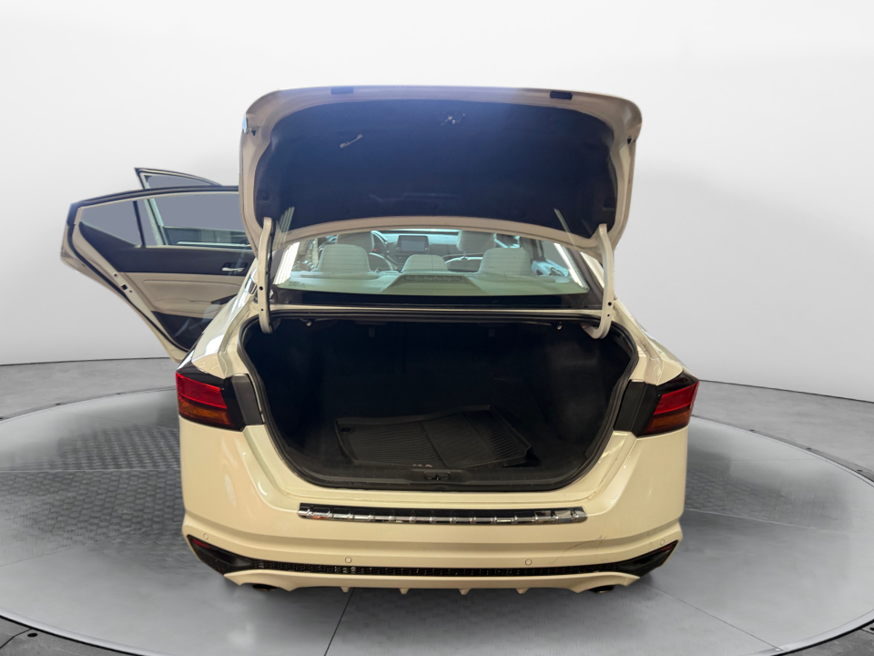 Used 2020 Nissan Altima Sedan