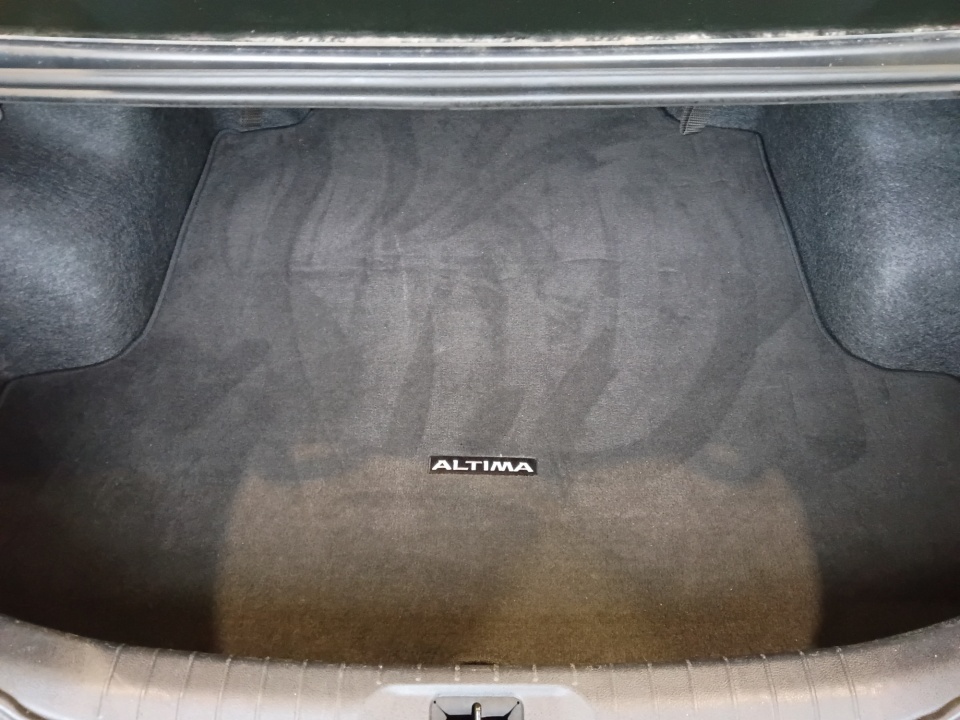 Used 2025 Nissan Altima Sedan