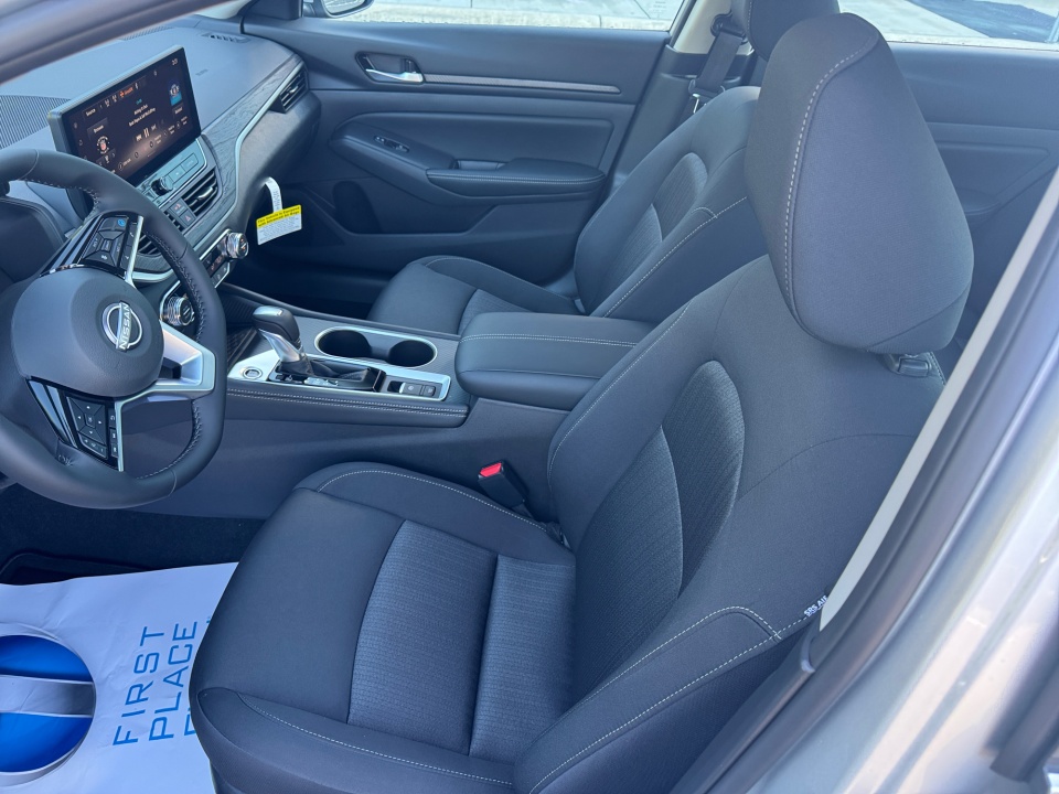 1N4BL4DVXSN420647 2025 Nissan Altima SV FWD