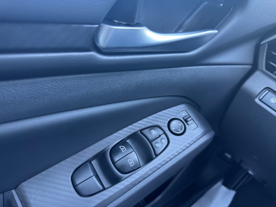 1N4BL4DVXSN420647 2025 Nissan Altima SV FWD