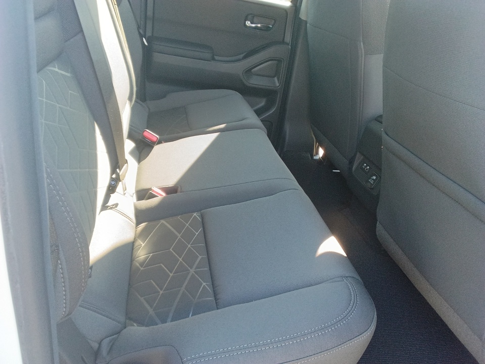 1N6ED1EJ9TN628693 2026 Nissan Frontier Crew Cab SV 4x2