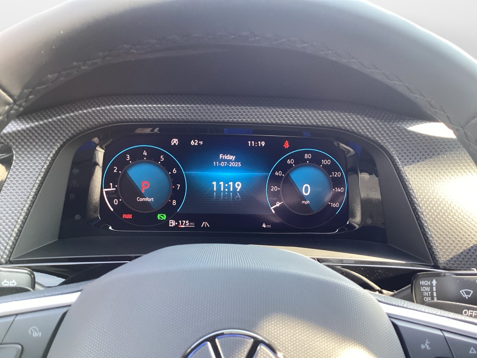 1V2AC2CA0TC210238 2026 Volkswagen Atlas Cross Sport 2.0T SEL R-Line Black