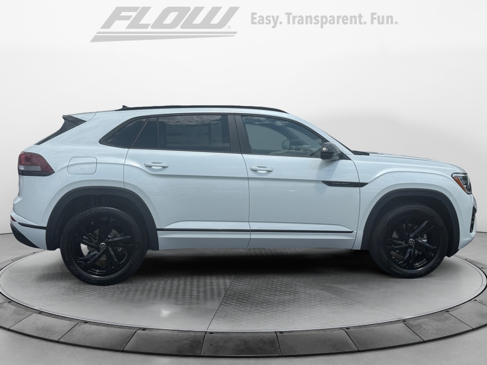 1V2AC2CA2TC234010 2026 Volkswagen Atlas Cross Sport 2.0T SEL R-Line Black