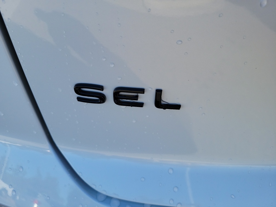 1V2AC2CA5TC216200 2026 Volkswagen Atlas Cross Sport SEL R-Line Black